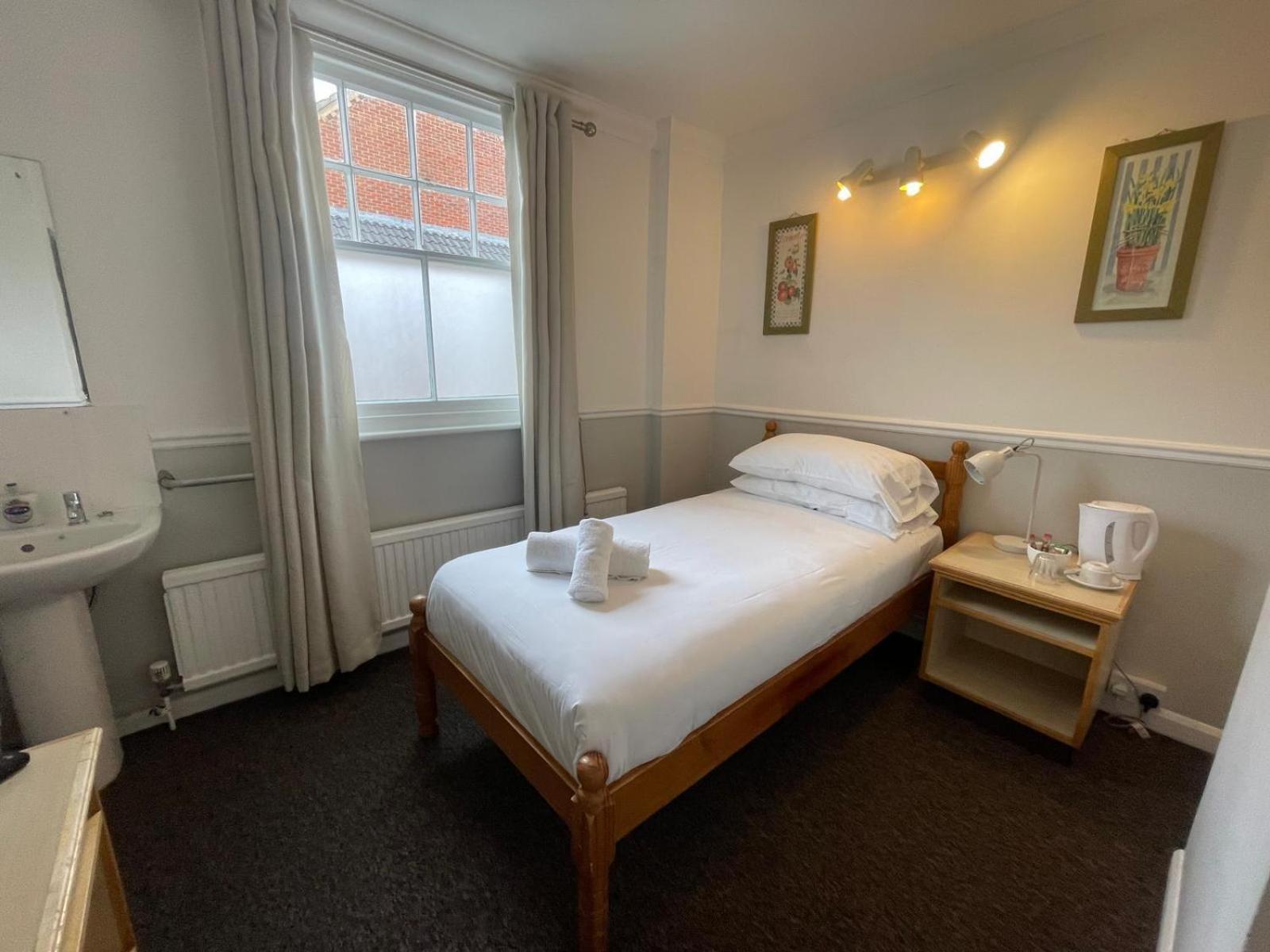 Central Hotel Norwich Phòng bức ảnh